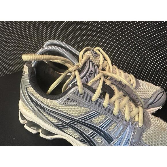 Asics Gel Kayano 14 'Oyster White Steeple Grey' SIZE: 6.5 - Picture 4 of 7